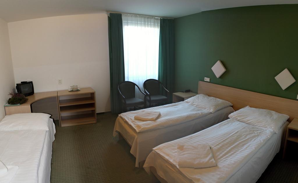 Hotel Mars Prague Luaran gambar