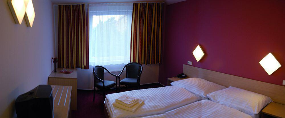 Hotel Mars Prague Luaran gambar